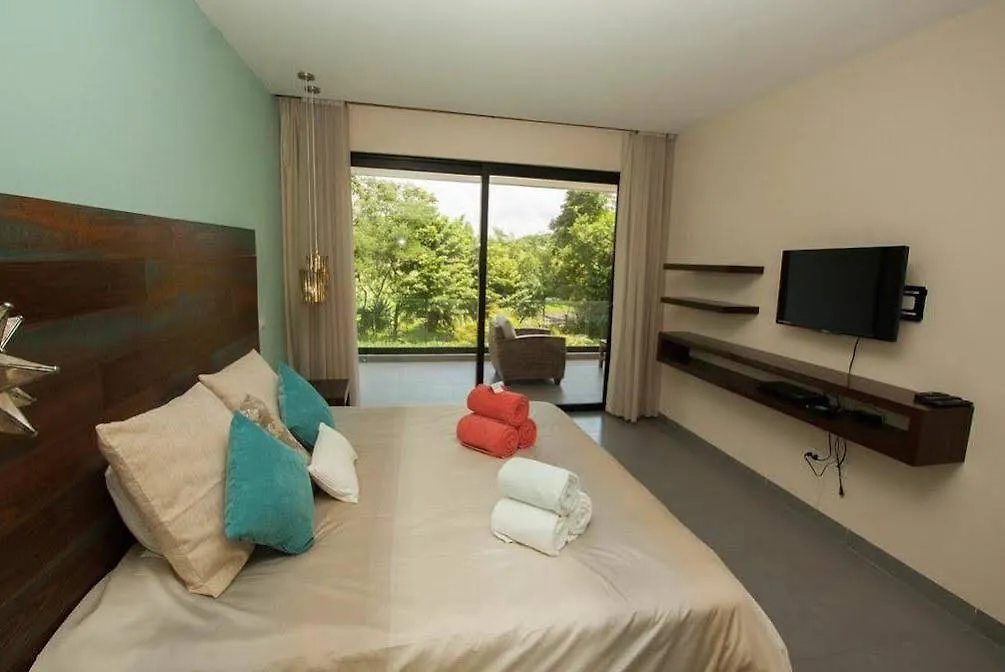Nick Price By Teamoplaya Hotel Lafitte